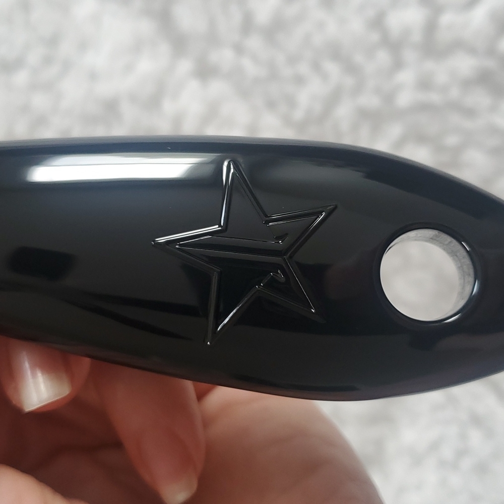 Jeffree Star Limited Edition Black Star Hand Mirror - Picture 4 of 11